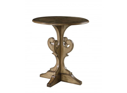 Stůl k pohovce ze dřeva, kulatý designový stůl s pohovkou pro obývací pokoj venkovského domu.