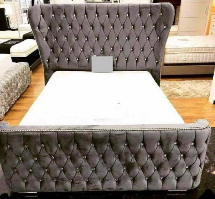 Chesterfield textilní postel ložnice postele dvojité polštáře 140/160/180/200 cm