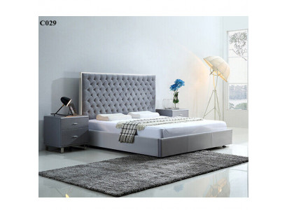 Velká stylová šedá manželská postel Chesterfield textilní luxusní design