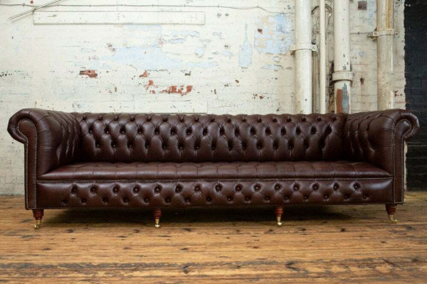 Hnědý Chesterfield 4místná klasická luxusní barokní rokoko pohovka