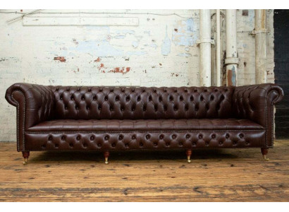 Hnědý Chesterfield 4místná klasická luxusní barokní rokoko pohovka