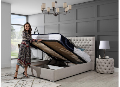 Moderní postel Bílá stylová postel Chesterfield Design Postele Polštářová postel