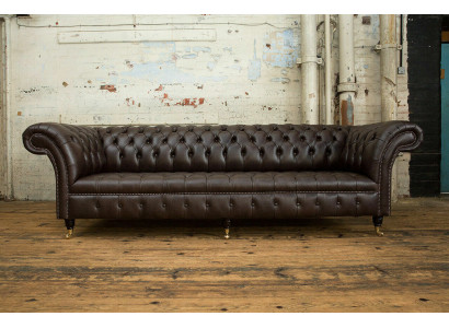 Hnědá pohovka Chesterfield s 4 polštáři, designový obývací pokoj pohovky