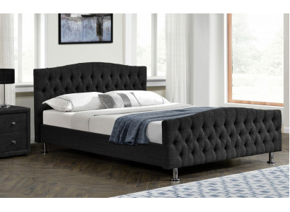 Černá postel Chesterfield design ložnice Anglická postel
