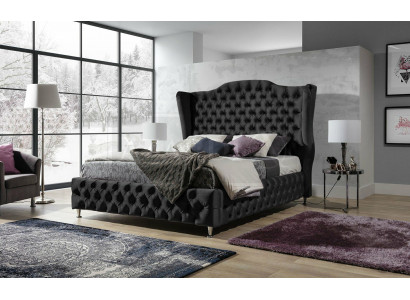 Černá postel Chesterfield polštář dvojlůžková luxusní ložnice design postele.