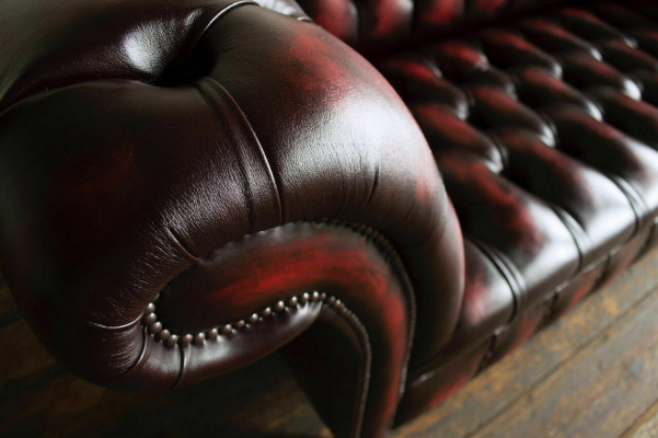 Bordaux Chesterfield třísedák luxusní obývací pokoj 3-místná pohovka