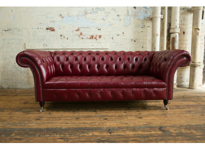 Červený Chesterfield trojsedačková luxusní pohovka designéra 3-článková pohovka.