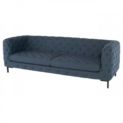 Šedý moderní třímístný chesterfieldský obývací pokoj, elegantní pohovka.