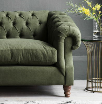 Zelený chesterfieldský tříkřeselný designový luxusní gauč