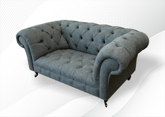 Chesterfield Design Luxus Polster Sofa Couch Sitz Garnitur Leder Textil Sofas  Chesterfield design luxus polstrová pohovka sedací souprava kůže textilní pohovky
