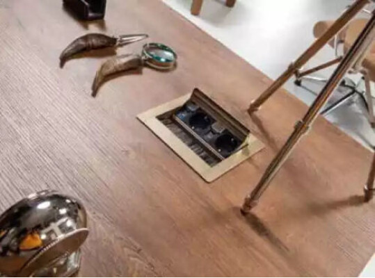 Büromöbel Einrichtung Schreibtisch Aktenschrank Couchtisch Tisch Schrank 3tlg.