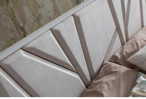 Ložnice set Luxus postel 2x noční stolek šatní skříň 4 kusy nábytek