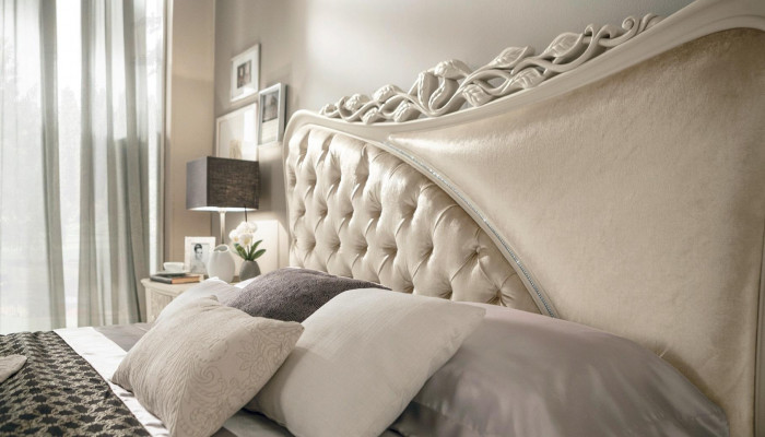 Ložnice postel noční stolek konzola šatní skříň moderní dřevo luxusní set 6dílný.