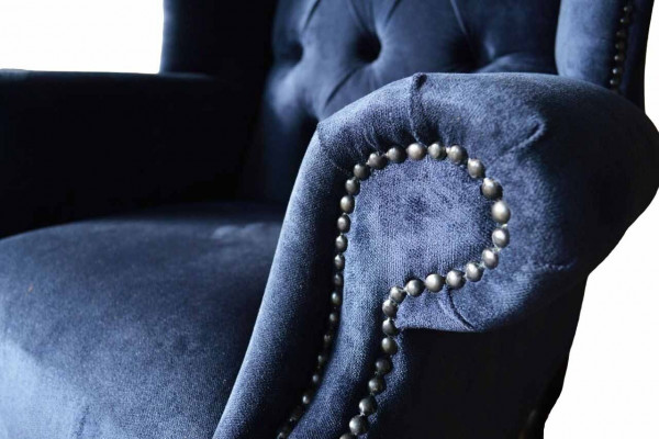Chesterfield design křeslo, potah luxusní modrá textilie, pohovky, křesla