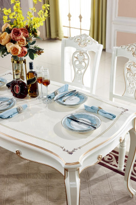 Čalouněné křeslo Bílé Luxusní jídelní pokoj nábytek Elegantní židle Klasické dřevo