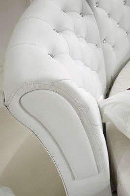 Chesterfield Round Bed Furniture Upholstered Beds Bedroom Furniture Leather Bed Hotel