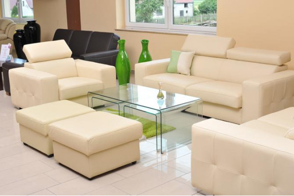Sofaová souprava 3+1 kožených sedaček, designové pohovky, čalouněné gauče, kožené dekorace a relaxační prvky