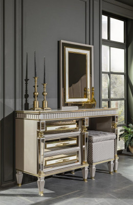 Sada ložnice Beige Komoda Zrcadlo Kovový nábytek Designový nábytek 2 kusy.