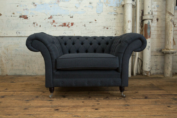 Couch Polster Design Sofa Schwarz Schwarz 1,5er Sitz Sofas Möbel Chesterfield