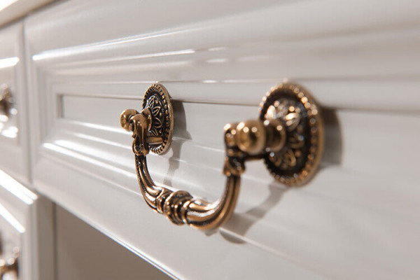 Klasická komoda Vitrína Sideboard Komody Komodní skříňka Bar