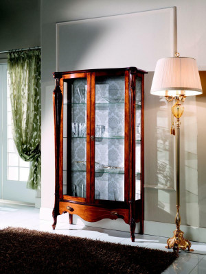 Luxusní italský nábytek Klasický nábytek Dřevo Hnědá Vitrína Elegantní vitrínový skříň