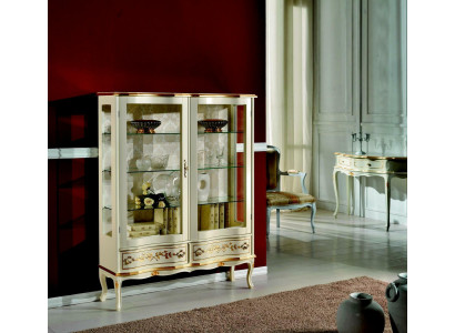 Design dřevěná skříň Vitríny Skříně Italský luxus nábytek Kredenční barokní styl