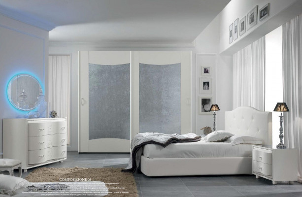 Šatní skříň Luxus Regal Nábytek Klasická zařízení Ložnice Skříň Nová