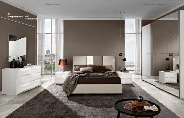 Koupelnová skříň Skříň se šikmými dveřmi Skříně Designová moderní skříň