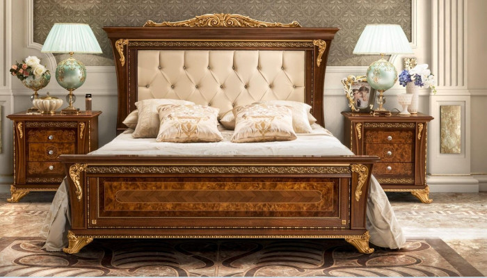 Manželská postel z masivního dřeva designu ložnice postel MobilPiu Luxury.