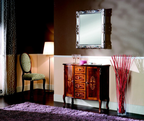 Italský luxusní nábytek, konzolové stoly RTV v hnědém barokním antickém stylu nově.