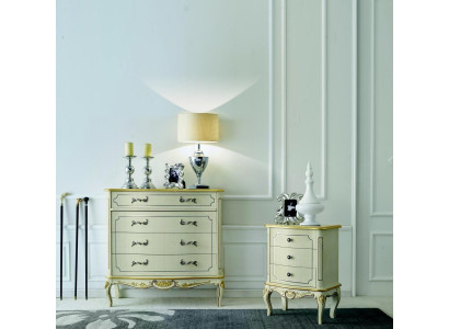 Design nábytek, styl baroko, komoda z dřeva, italský nábytek, luxusní přistavená skříň.