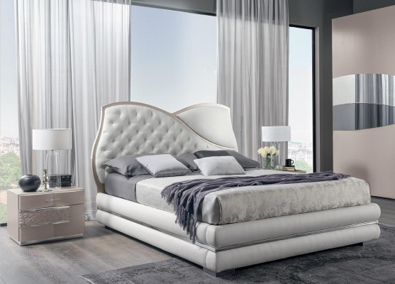 Postele, postelové rámy, postelové rámy, postele, dvoulůžko, luxusní manželská postel, bílá, moderní design