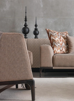 Obývací pokoj křeslo Design Pohovka Luxusní čalouněná Moderní Hnědý Dřevo Textilní