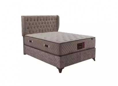 Postel Chesterfield, postele do ložnice, textilie 180x200cm včetně matrace