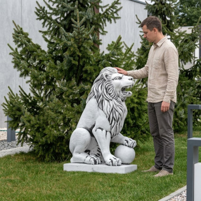 Edler Ritter Löwe Figur Statue Skulptur Figuren Skulpturen Garten