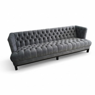 Klasická designová pohovka potahovaná látkou Třísedák.
