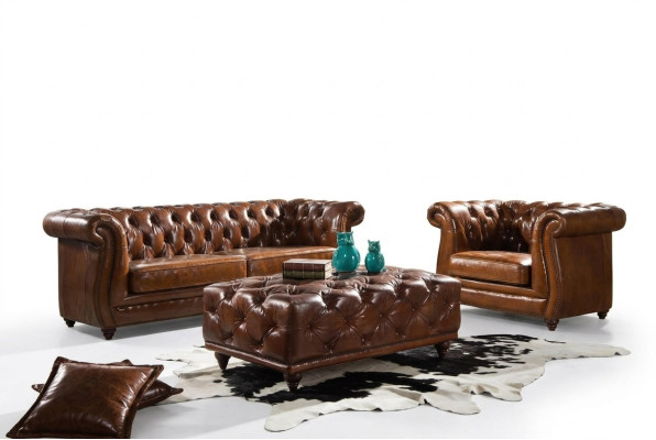 Sofagarnitur Couch Polster Klassik 3+1 Sitzer Set Design Sofas Polster Leder Neu