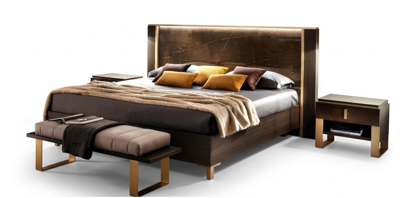 Bett Polster Klassische Doppelbett Holz 180x200cm Hotel Betten Schlafzimmer Neu