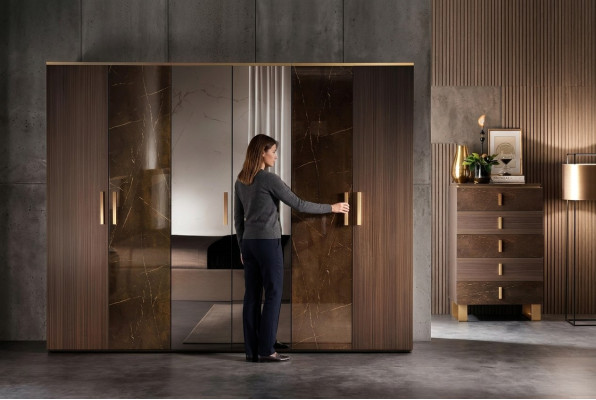 Luxus Kleider Schrank Kleiderschränke Designer Hochglanz Möbel Wohnen Holz Neu