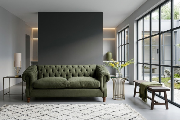 Grüner Polster Chesterfield Dreisitzer Designer Luxus 3-er Couch