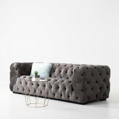 Grauer Chesterfield Dreisitzer Couch Gepolsterter Stil Möbel