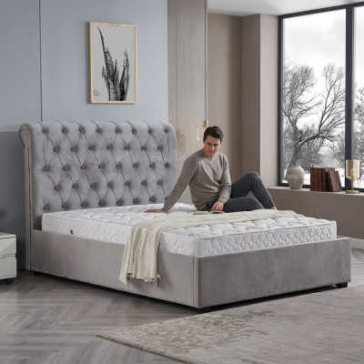 Royales Graues Schlafzimmer Bett Polster Betten Chesterfield Design Textil