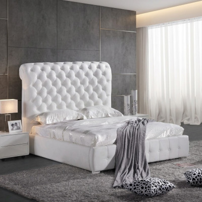 Klassisches Schlafzimmer Bett 160x 200 cm Leder Textil Chesterfield Hotel Betten