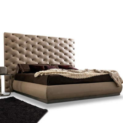 Beiges Wandpaneel Chesterfield Luxus Bett Designer Doppelbetten