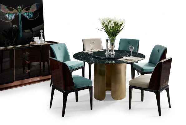 Nábytek do jídelny - sada židlí světle modré barvy, 4x židle s opěrkou, moderní design, luxusní nábytek.