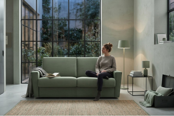 Nábytek obývacího pokoje Design Zelená Textilie Alfitalia Moderní Design Luxusní Pohovka 2místná