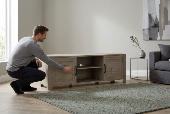 Obývací pokoj Dřevo RTV Hotel Luxus Sideboard TV Lowboard XXL Skříň Stůl Nový