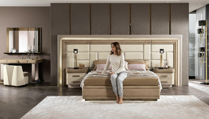 Design nábytek Moderní Luxusní postele Nová postel 2x Noční stolky 3 ks. Ložnice Set