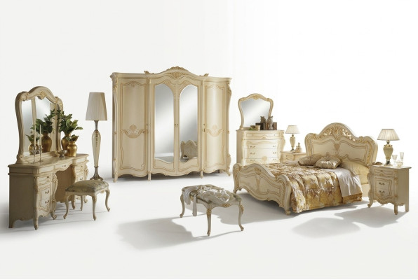 Unvergleichliches klassisches 10-teiliges italienisches Schlafzimmer-Set