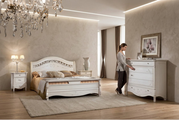 Luxus Schlafzimmer Set 4tlg. Bett + 2x Nachttisch +Kommode Moderne Design Betten Massivholz